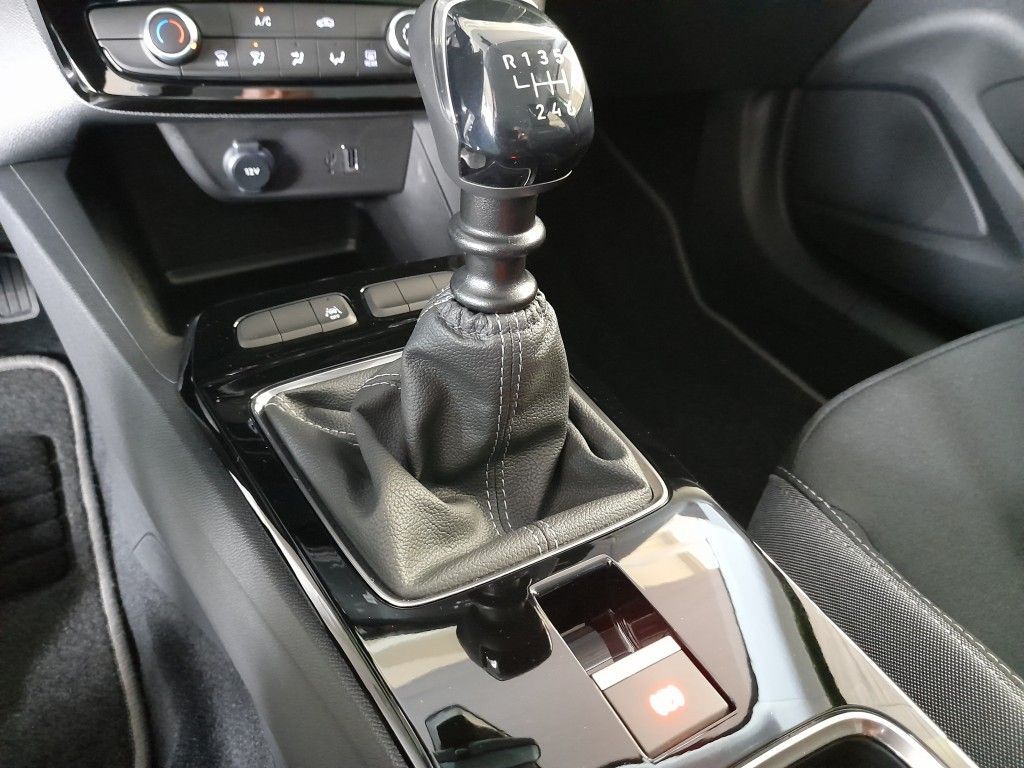 Fahrzeugabbildung Opel Mokka 1.2 Turbo Enjoy 6-Gang LED-Scheinwerfer