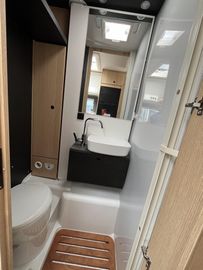 Sunlight Adventure T 67 Heizung Combi 6E TV Pakiet 