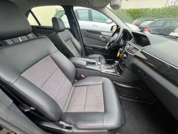 Mercedes E 250 - 11