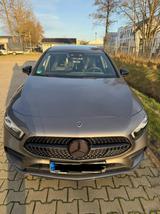 Mercedes-Benz A 250 DCT - - Mercedes-Benz A 250 von privat