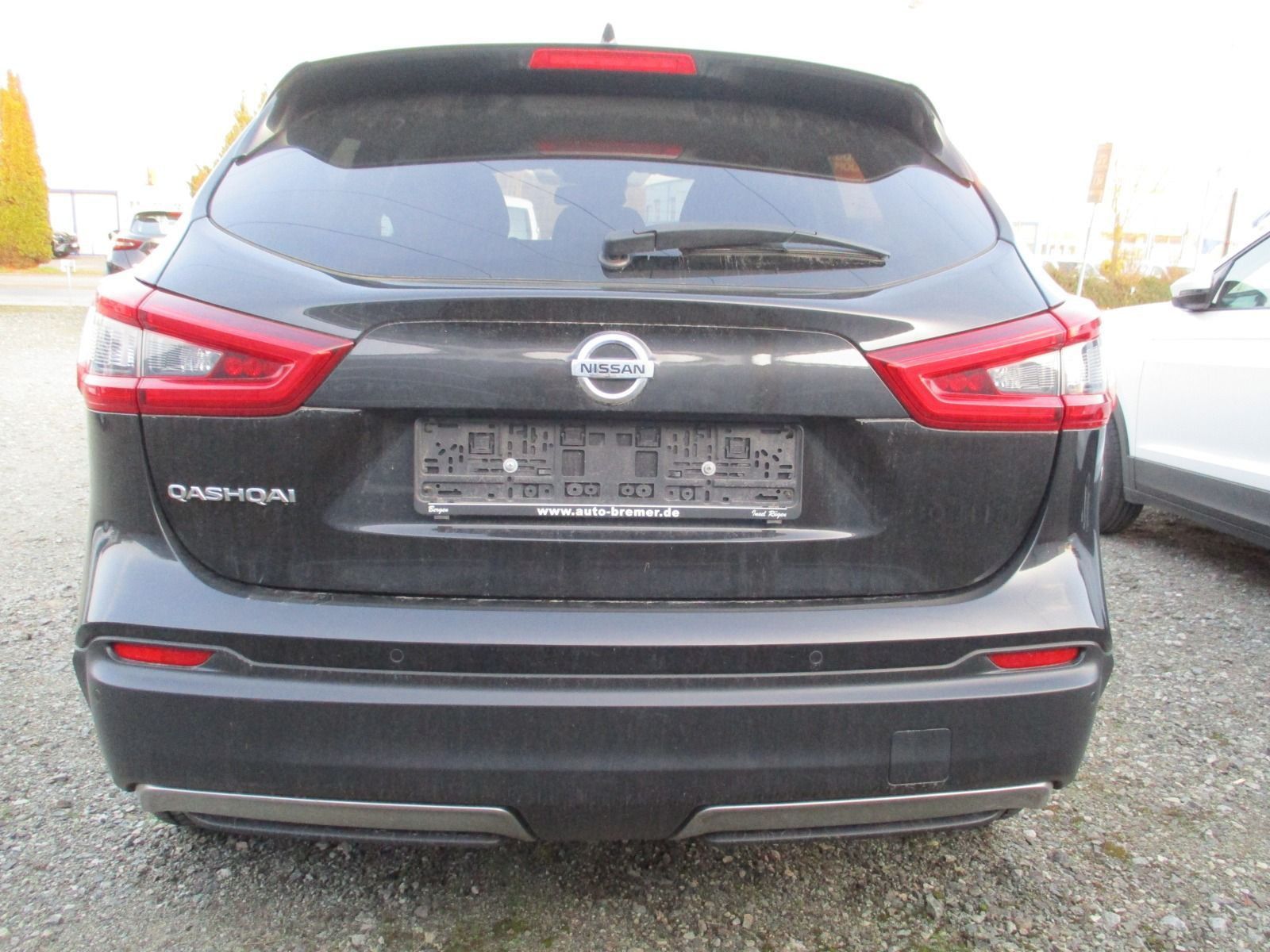 Fahrzeugabbildung Nissan Qashqai 1,3 DIG-T  N-Connecta Winterpaket