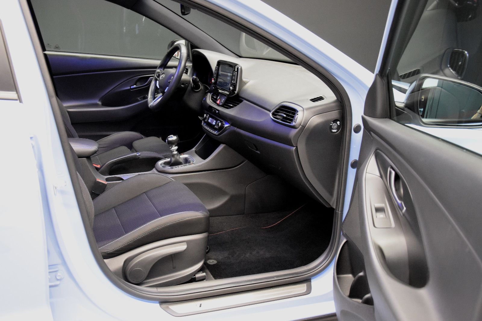 Fahrzeugabbildung Hyundai i30 N Performance Pano LED Kamera Navi Shz