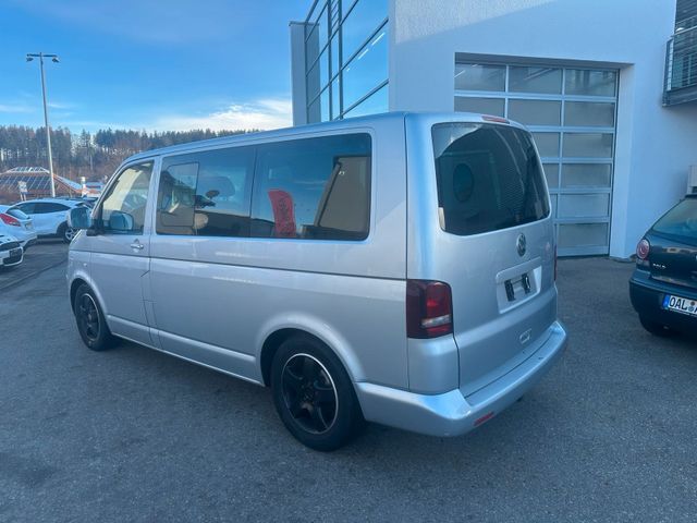 Volkswagen VW Bus T5 2,5 TDI