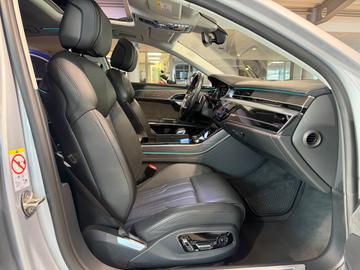 2022 AUDI A8 — миниатюра 18