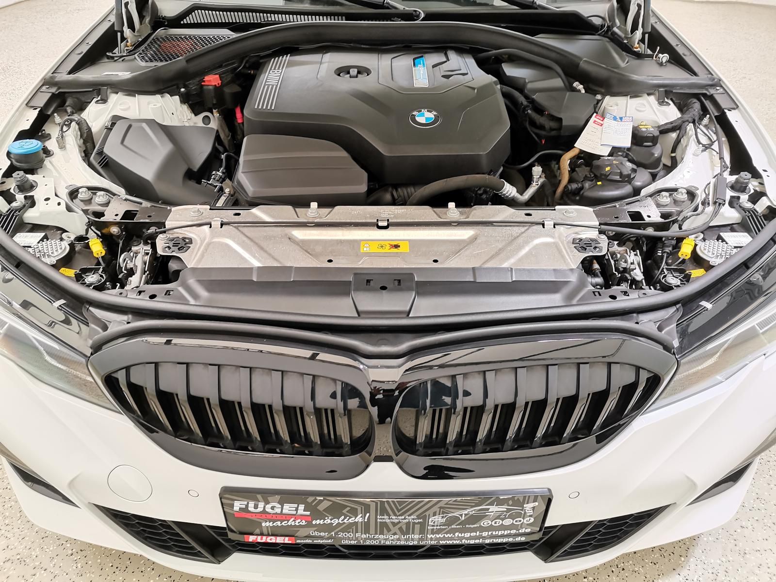 BMW 330 e Touring M Sport Pano|HuD|Laser|ACC|Navi foto 23