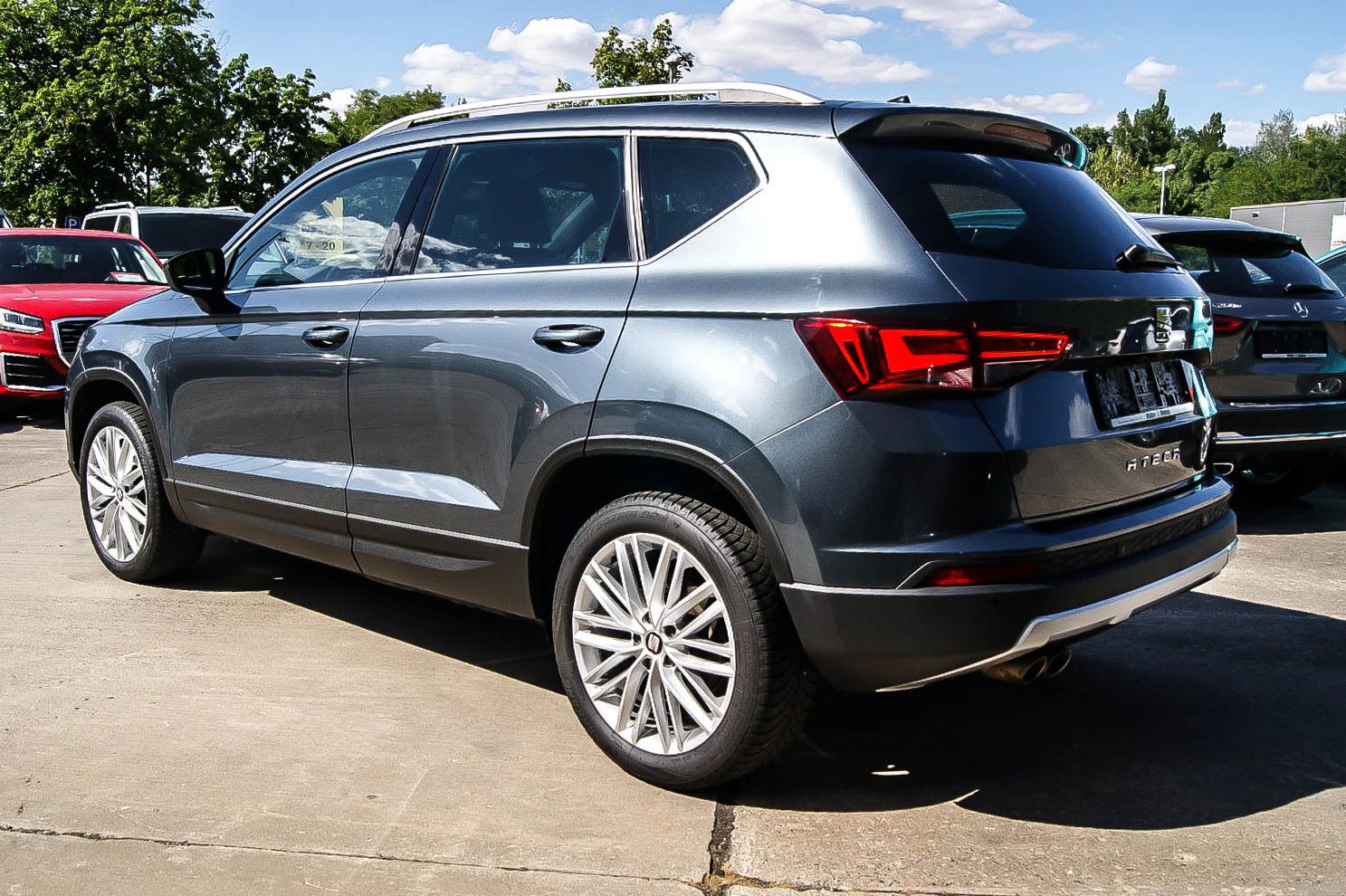 Fahrzeugabbildung SEAT Ateca 1.4TSI Xcellence LEDER NAVI 360°KAMERA ACC