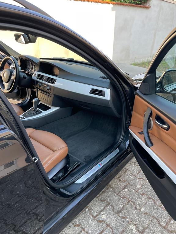 BMW 325