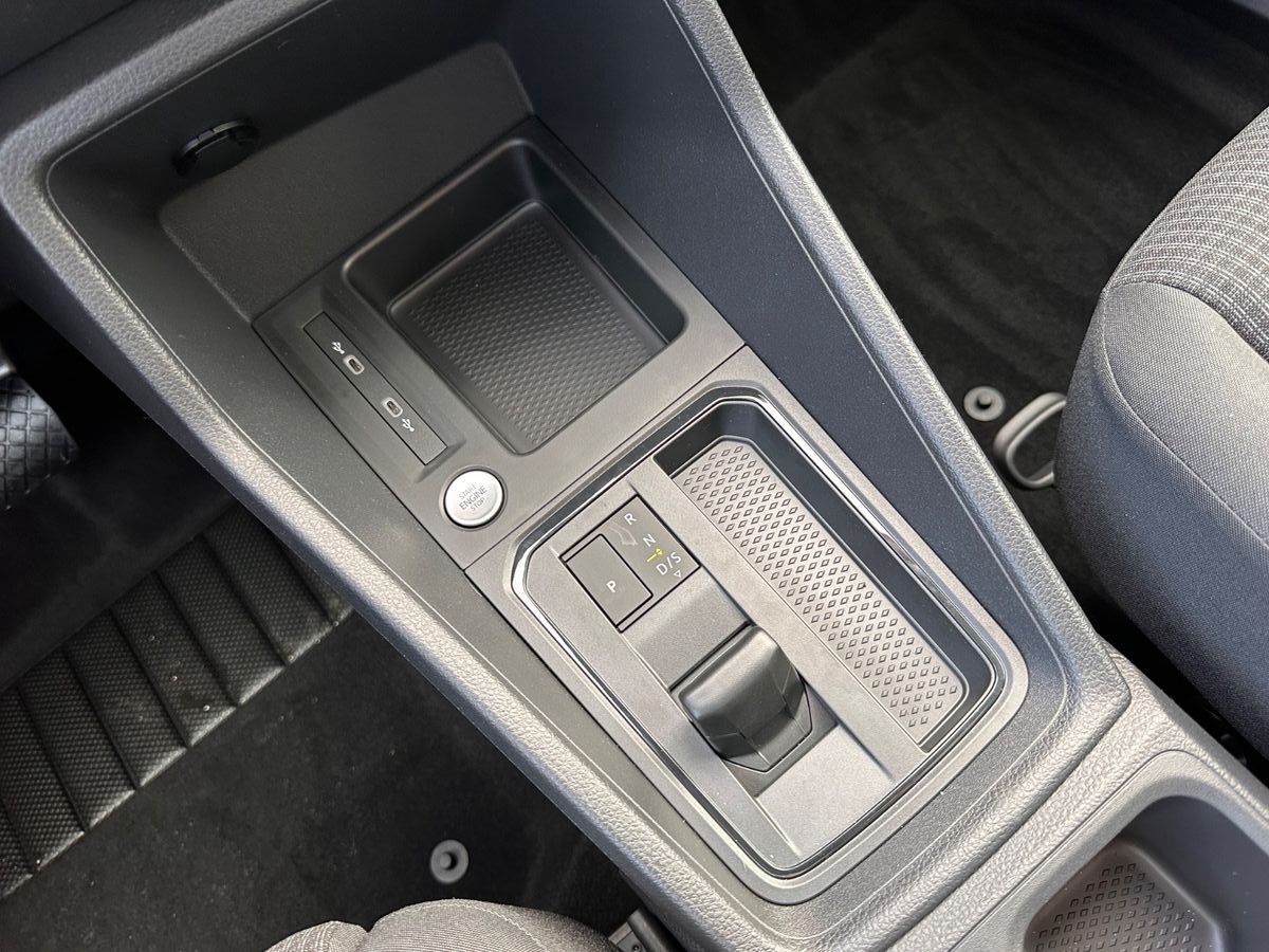 Fahrzeugabbildung Volkswagen Caddy Maxi 2.0 TDI DSG Pano/ACC/LED/APP/7-Sitzer