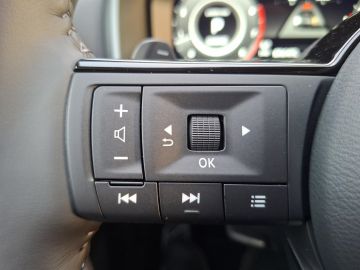 Nissan Qashqai N-Connecta 1.3 DIG-T °LED°Navi°SHZ°BF°