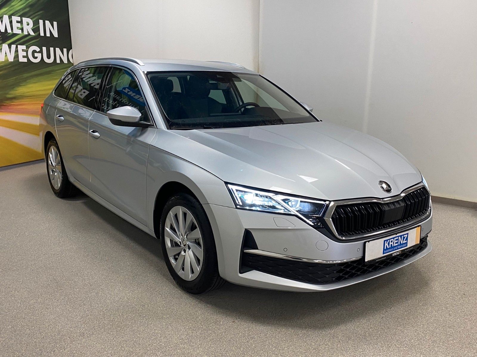Fahrzeugabbildung SKODA Octavia 1.5 TSI MHEV 110kW DSG Selection+Matrix+