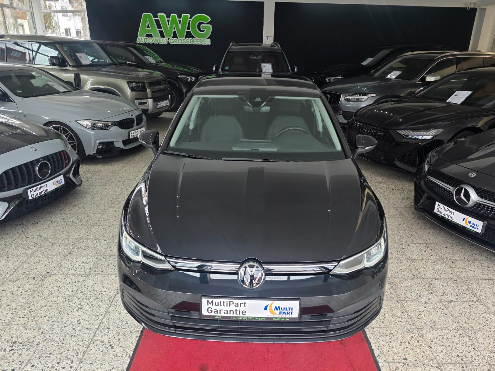 Volkswagen Golf VIII Lim. Life