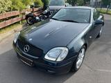 Mercedes-Benz SLK 200