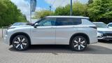 Mitsubishi Plug-in Hybrid Outlander Top /Pano/HUD/Kamera/ - scheckheftgepflegte Mitsubishi Plug-in Hybrid Outlander