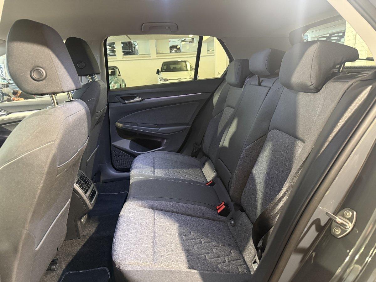 Volkswagen Golf VIII 1,0l TSI Move, миниатюра 24
