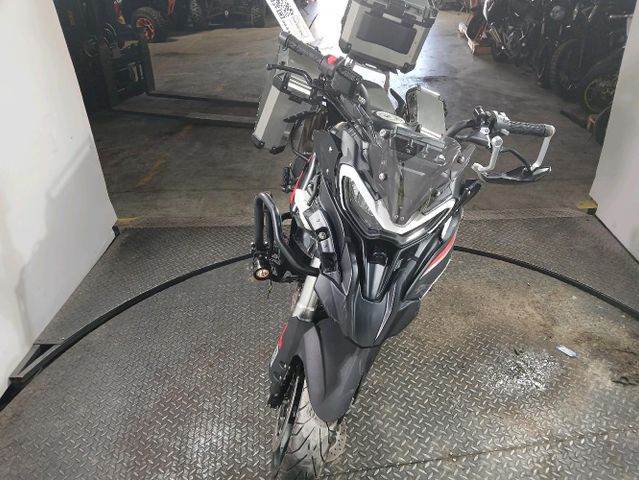 Benelli TRK 702 TRAIL