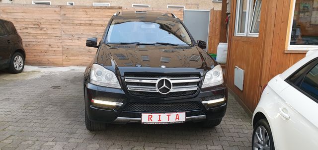 Mercedes-Benz GL 450 CDI 4Matic, 7 Sitze, AHK, 2 Hand