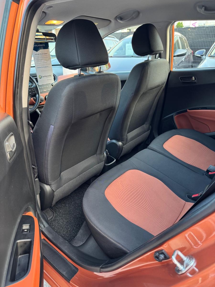 Hyundai i10 FIFA World Cup Edition