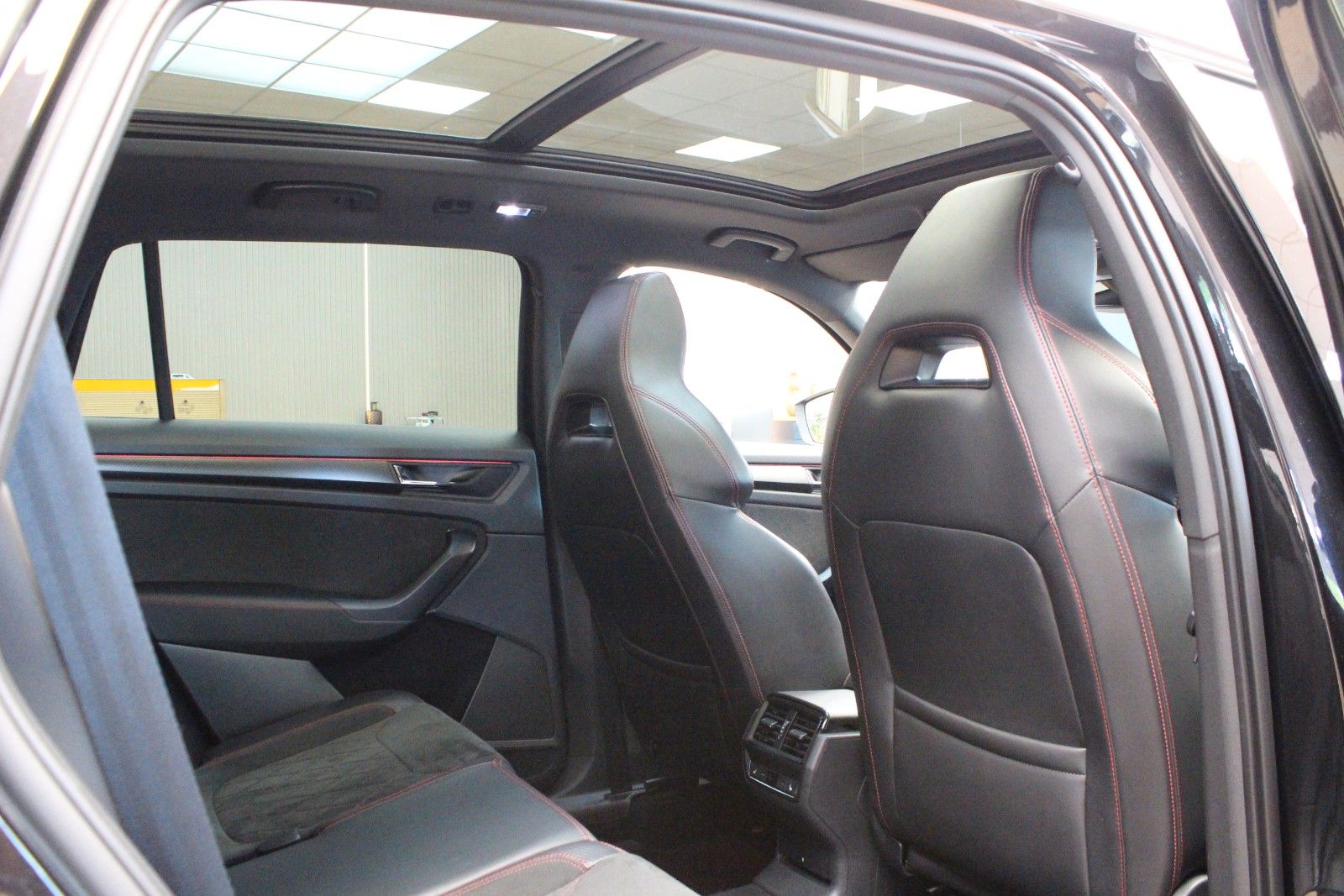 Skoda Kodiaq RS 4x4 2.0 TSI 245PS *BUSINESS PAKET foto 22