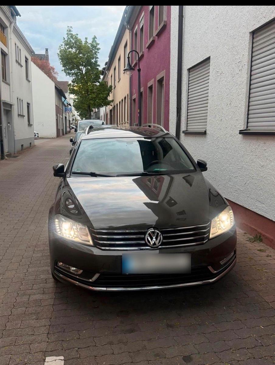 Volkswagen  2012 — photo 10