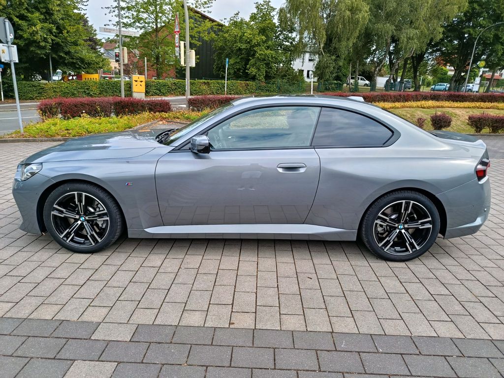 Image of BMW 230
