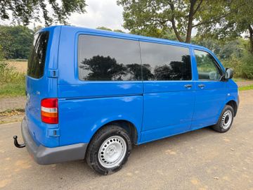 Volkswagen T5 Transporter - 3