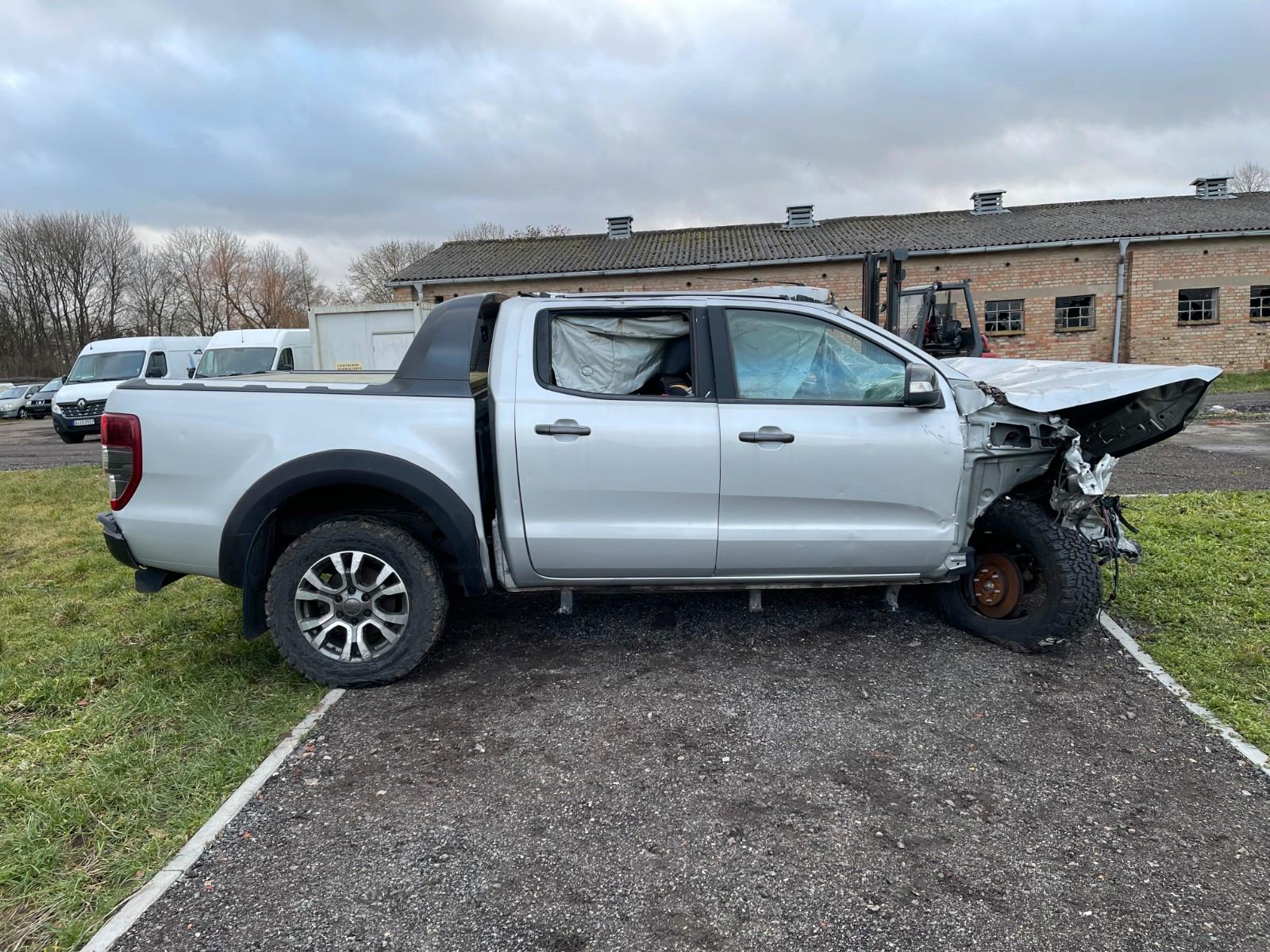 Ford Ranger Doppelkabine 4x4 Wildtrak/Autom./SHZ/AHK