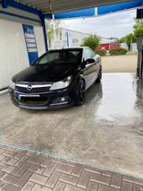 Opel Astra H TwinTop 2,0 Turbo - Opel Astra: Cabrio, Turbo