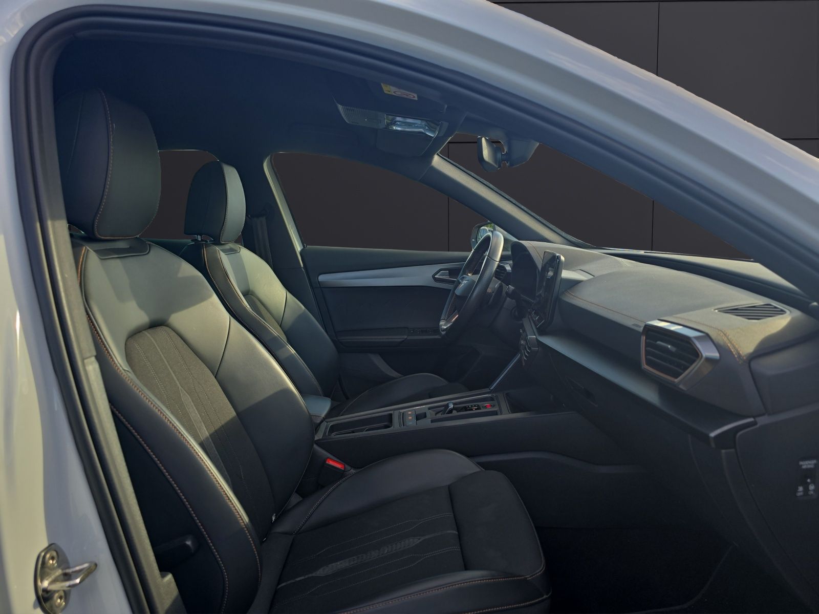 Fahrzeugabbildung CUPRA Formentor 1.5 TSI DSG ACC KAMERA LED