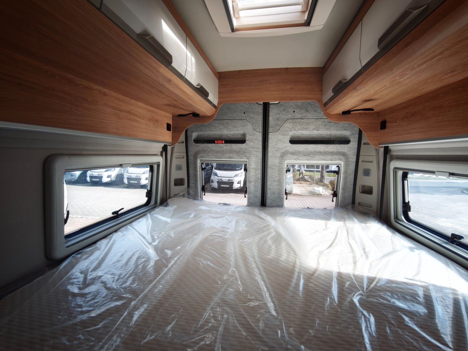 Fahrzeugabbildung Knaus BOXLIFE 630 ME Plantinum Select*Hubbett*MJ2027