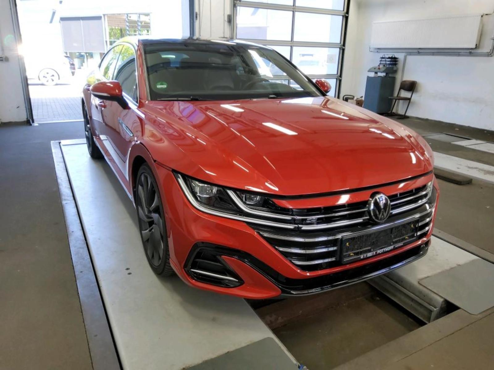 Volkswagen Arteon 2.0 TDI R-Line*SPORT-SITZE*PANO*MATRIX*