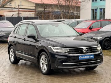Volkswagen Tiguan - 6