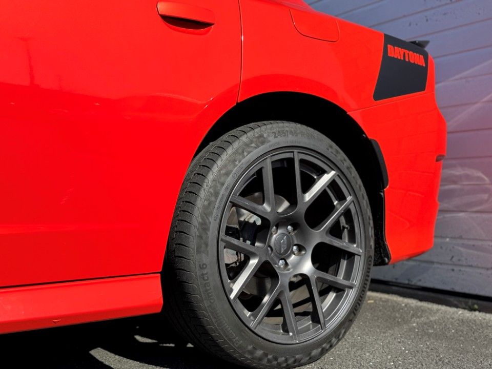 Fahrzeugabbildung Dodge Charger 5.7 V8 HEMI DAYTONA ACC el. GHSD