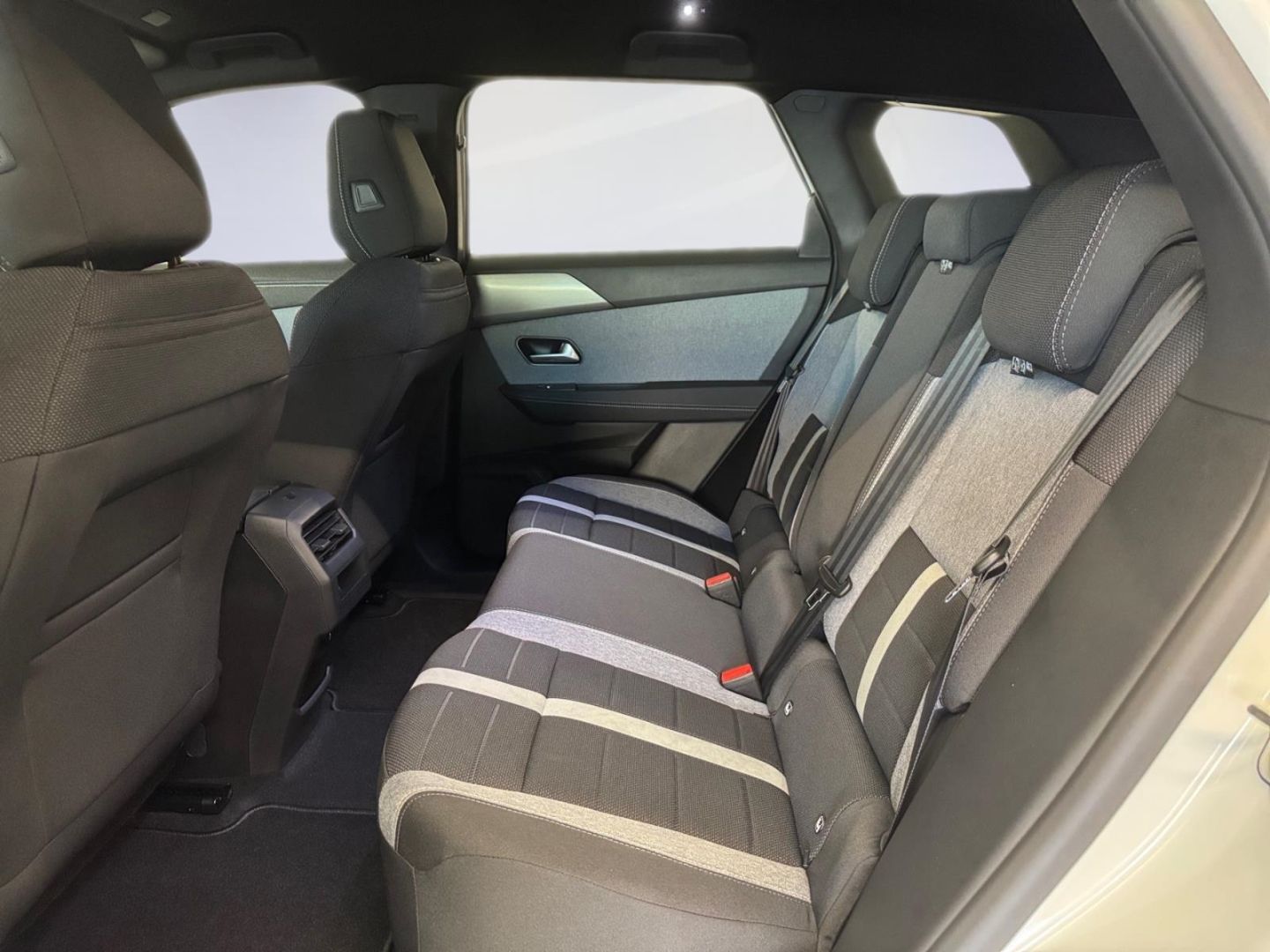 Opel Grandland (X) - Bild 12