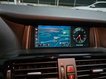 BMW X4 - 11
