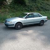 Audi 100 - graue Audi 100