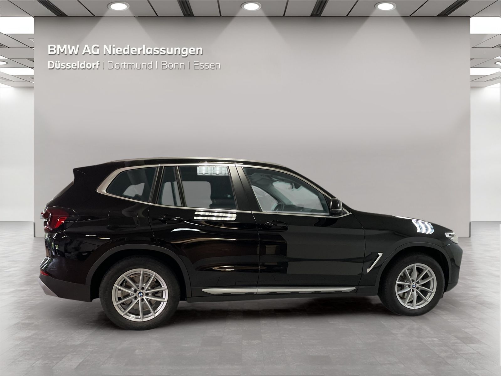 BMW X3 xDrive20i Navi AHK Kamera Pano.Dach LED foto 4