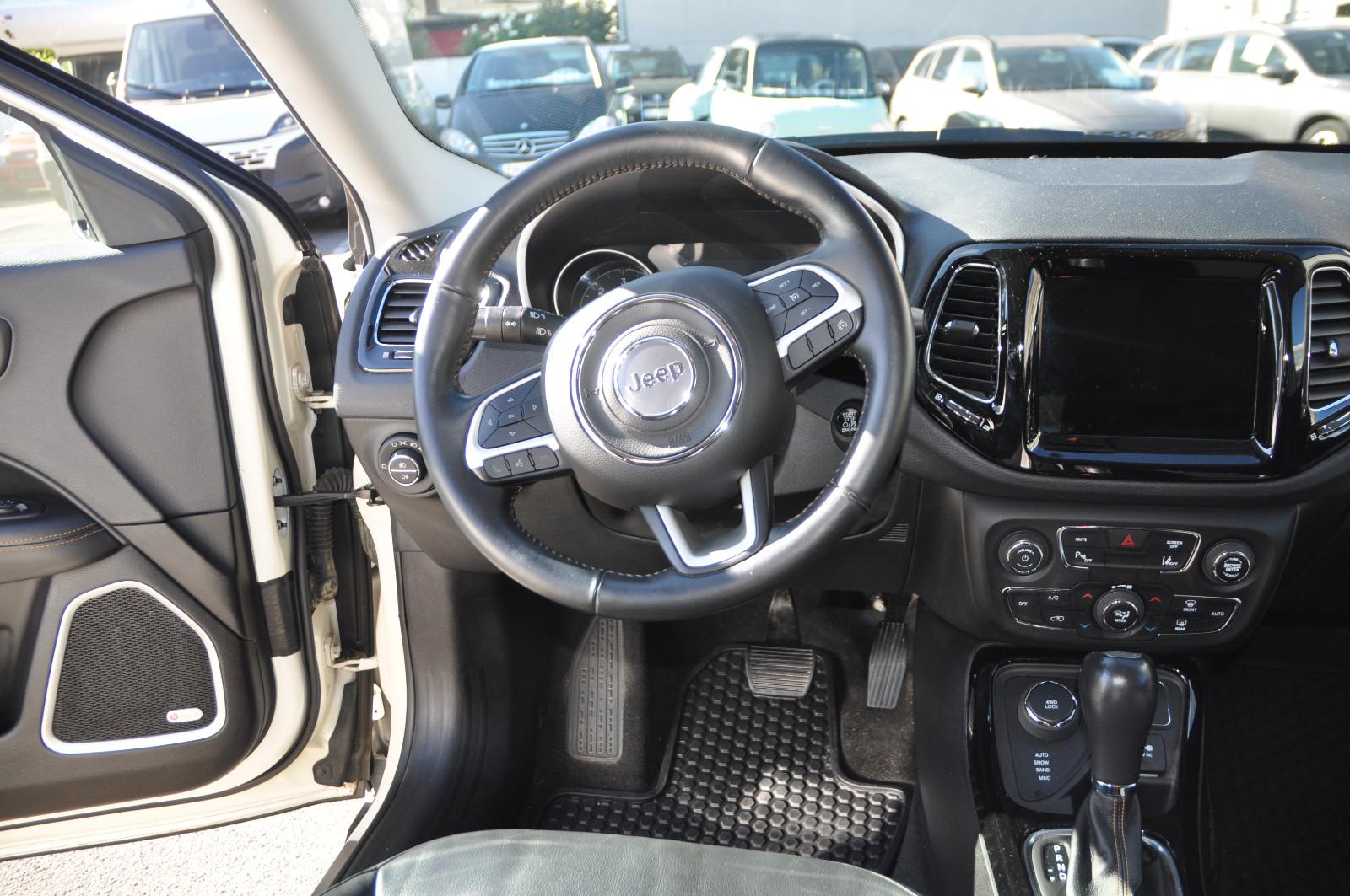Jeep Compass Opening Edition 4WD