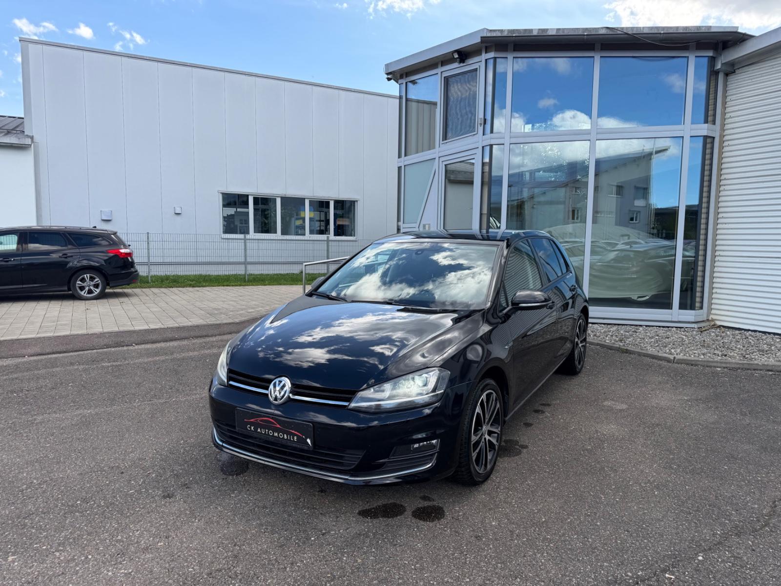 Volkswagen Golf VII Lim. Lounge BMT