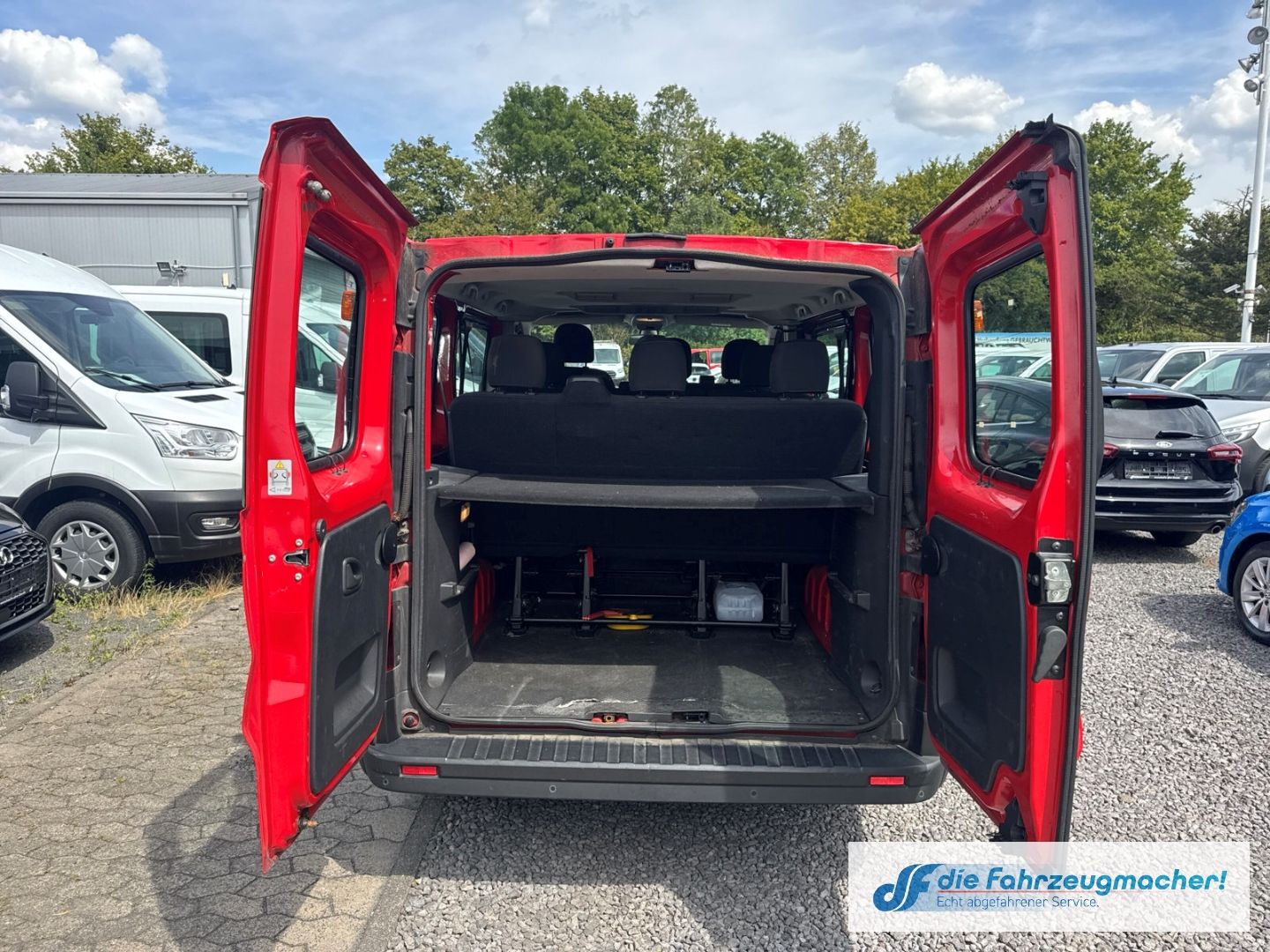 Fahrzeugabbildung Opel Vivaro B Kasten Combi L1H1 2,7t *1448 *EXPORT
