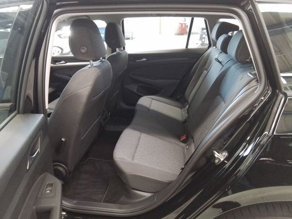 Volkswagen Golf - Bild 7