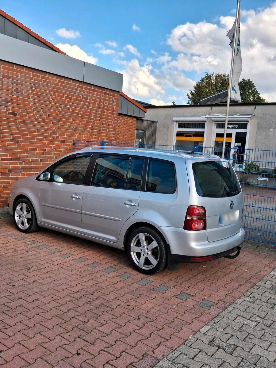 Volkswagen Touran 2007 — photo 9