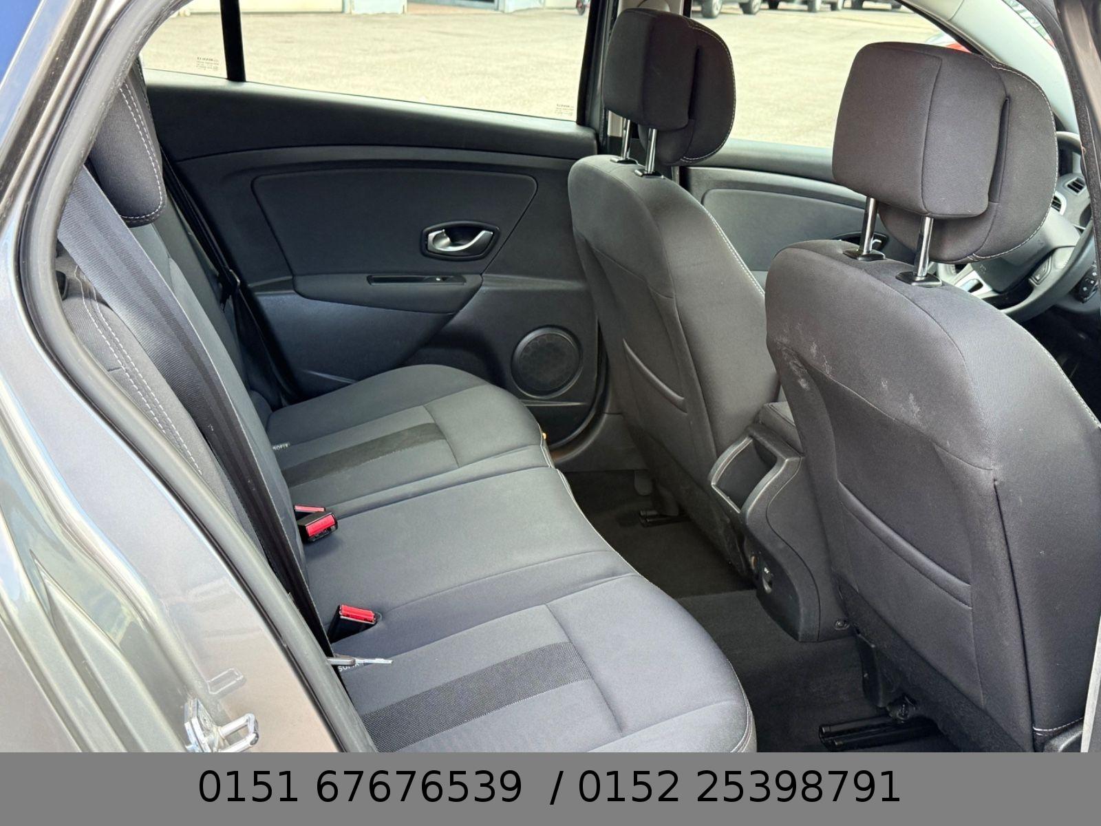 Renault Megane 2011 — photo 7