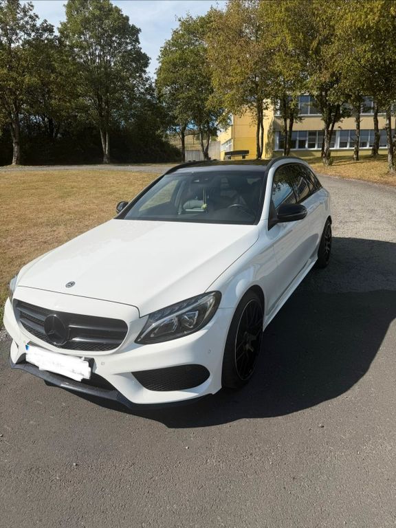 Image of Mercedes-Benz C 300