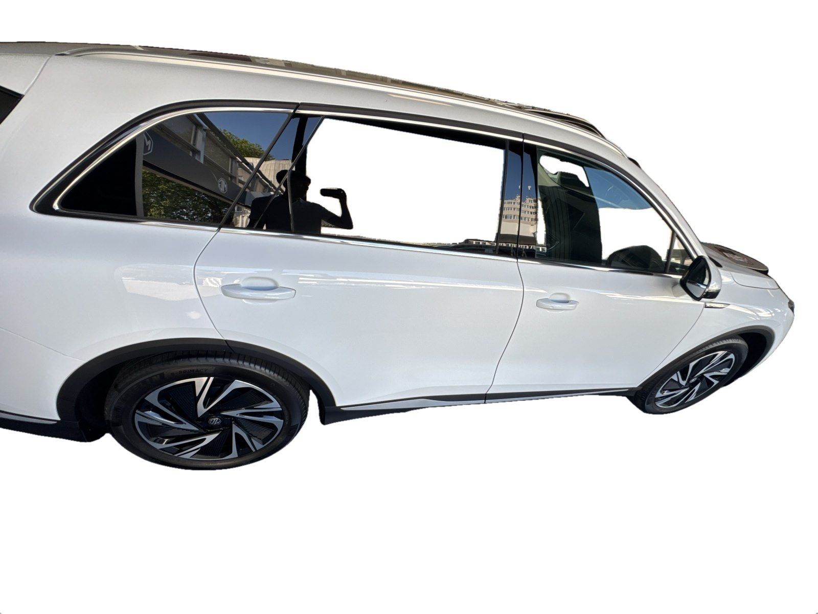 MG S6 EV