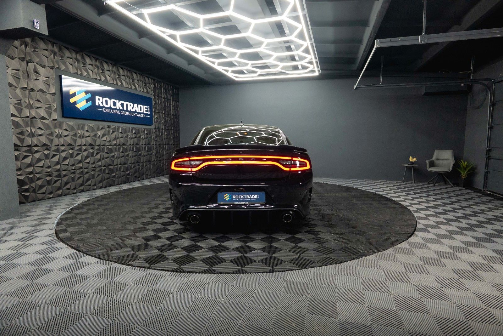 Fahrzeugabbildung Dodge Charger 6.4 V8 SRT 392 SCAT PACK DAYTONA Perform