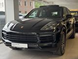 Porsche Cayenne Matrix Panorama Soft-Close HUD Bose R21 - Porsche Cayenne in Oberhausen