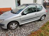 Peugeot 206 75ps Automatik,Klima, Schiebedach - Peugeot 206: Automat