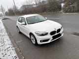 BMW 116i - BMW 1er 06/2016 / HU 11/27 / 90000 KM - BMW: E90