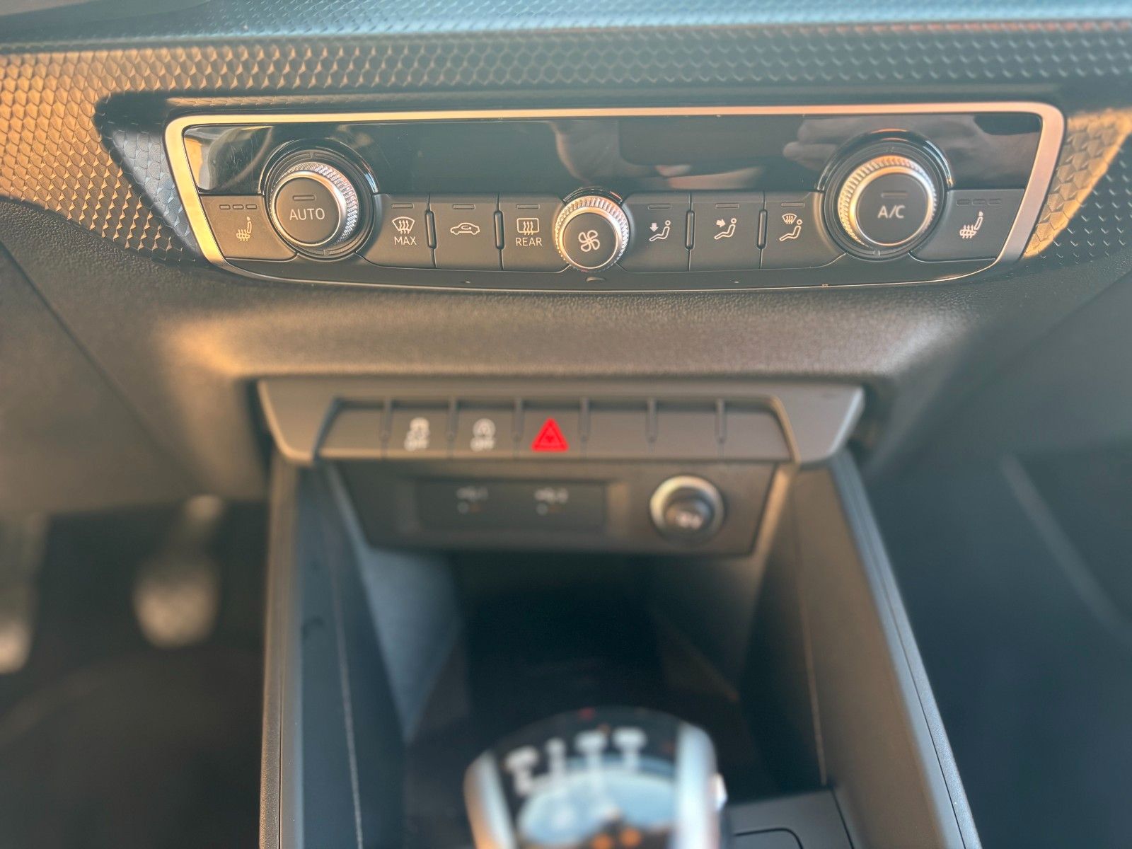 Fahrzeugabbildung Audi A1 Sportback 25 TFSI advanced