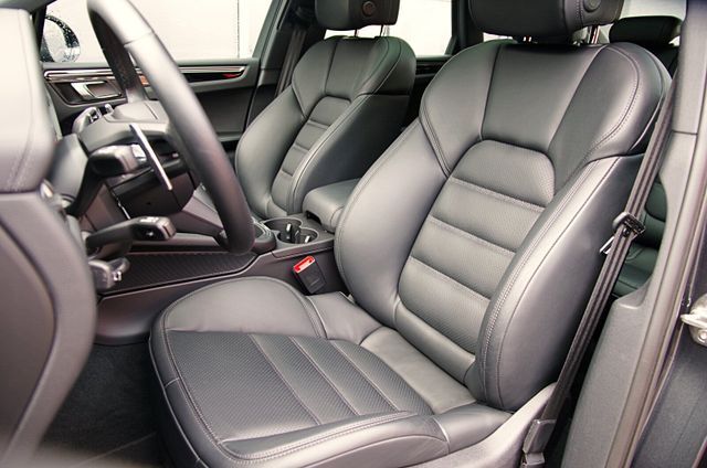 Porsche Macan GTS*Chrono,Pano,Tempolimit,ACC,BOSE,360°